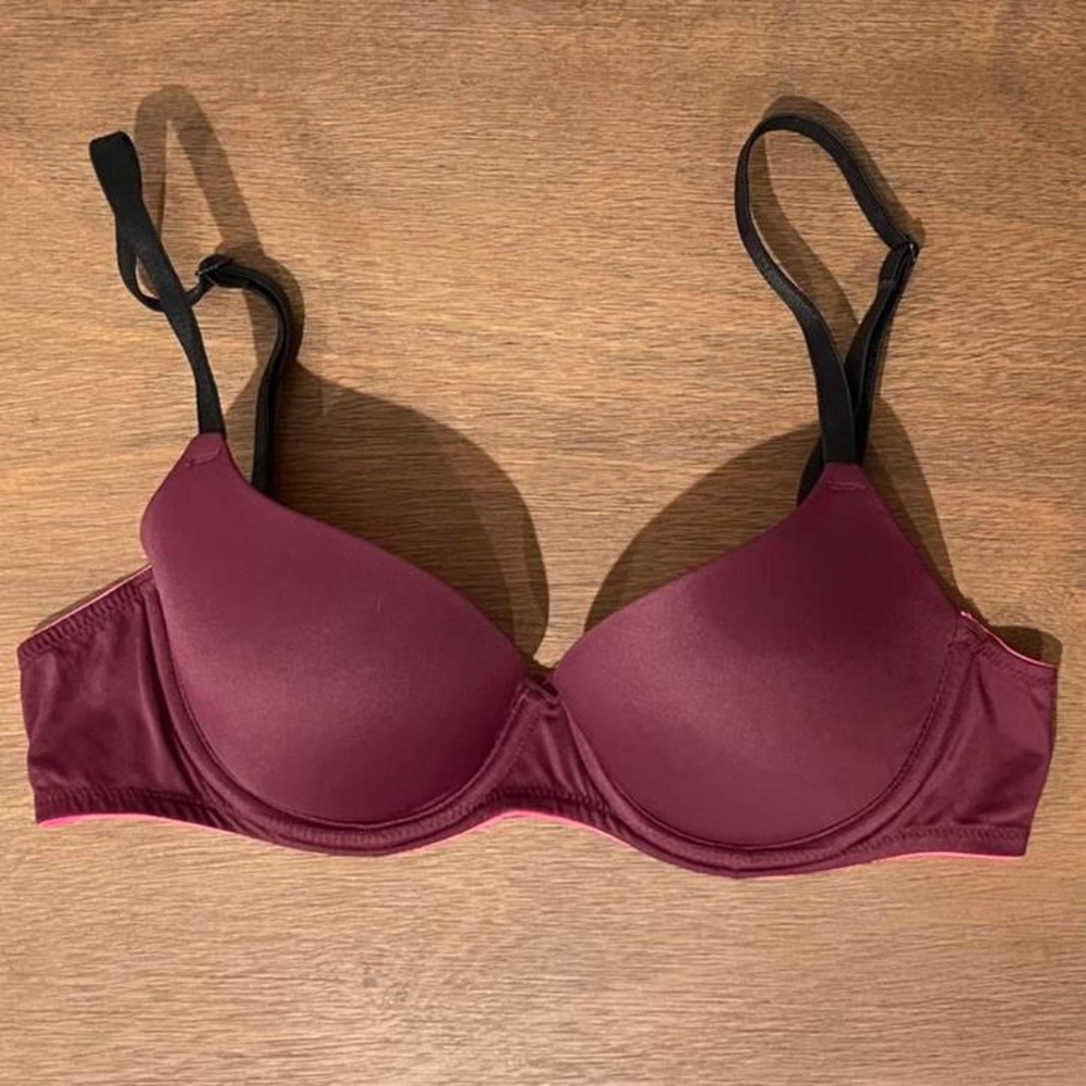 Victoria's Secret T-Shirt Bra